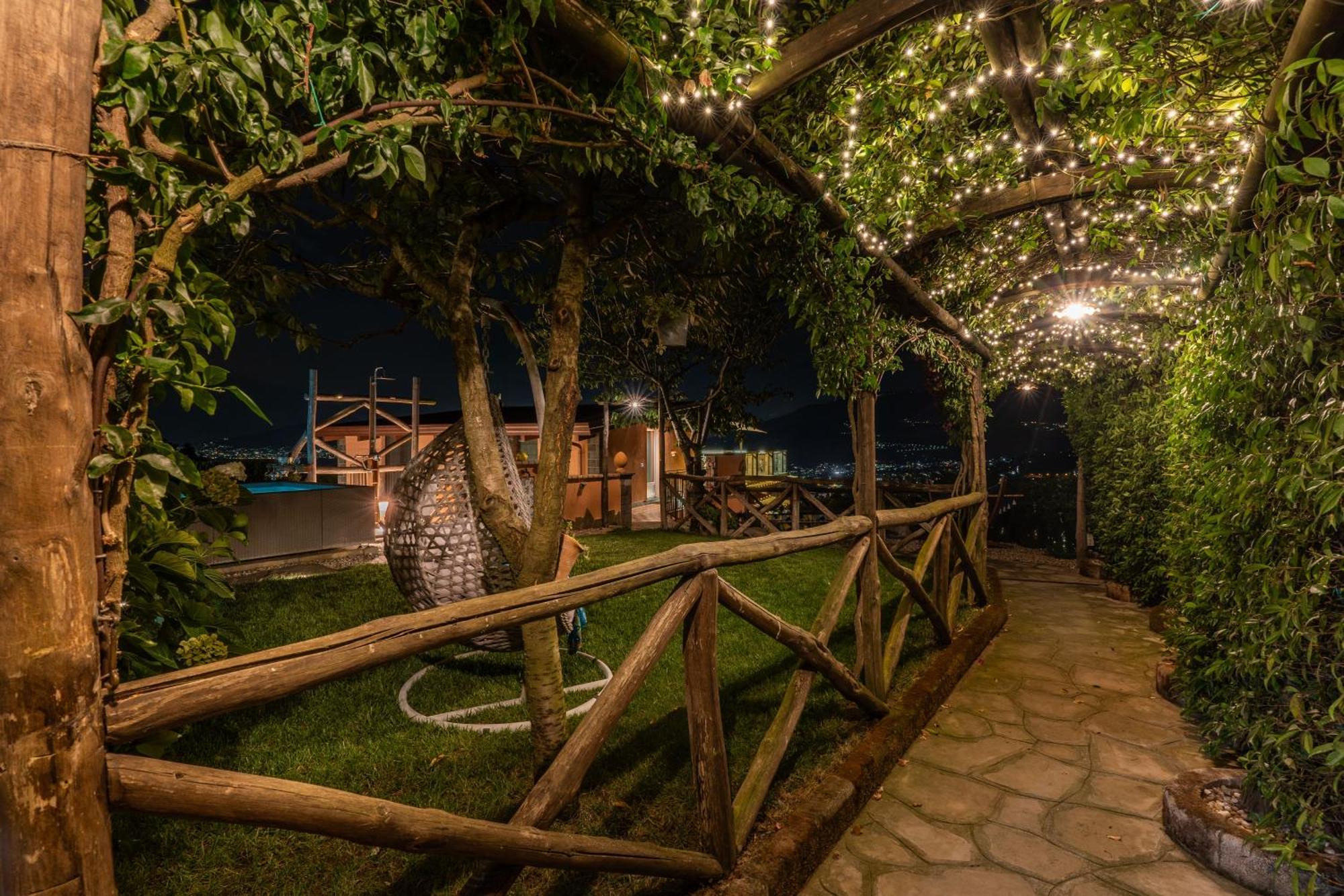 Villa Caruso Private Heated Pool & Sea View Península Sorrentina Exterior foto